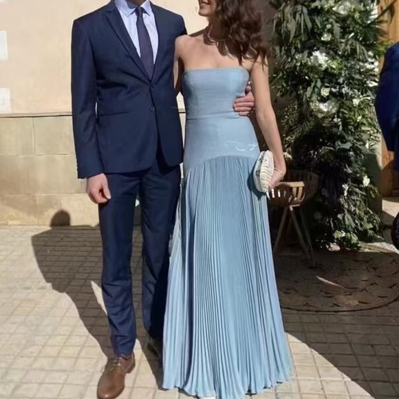 BEST Alexis Sunniva Maxi Dress Gown Blue Pleated Party Cocktail Wedding - Picture 3 of 12